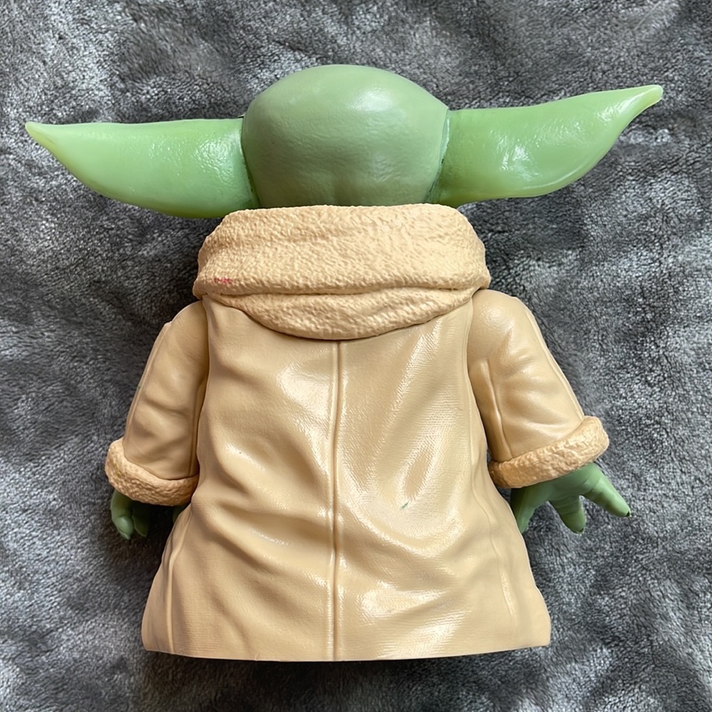 Yoda - Picture 2 of 4